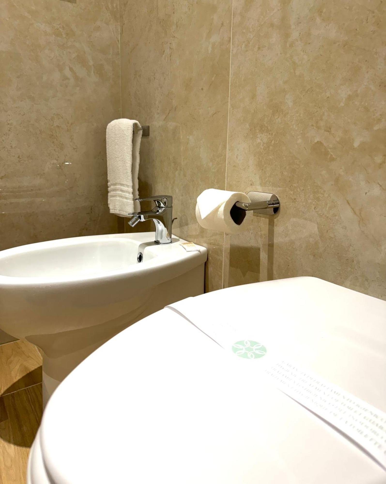 Feel Boutique Rooms Oristano Eksteriør billede