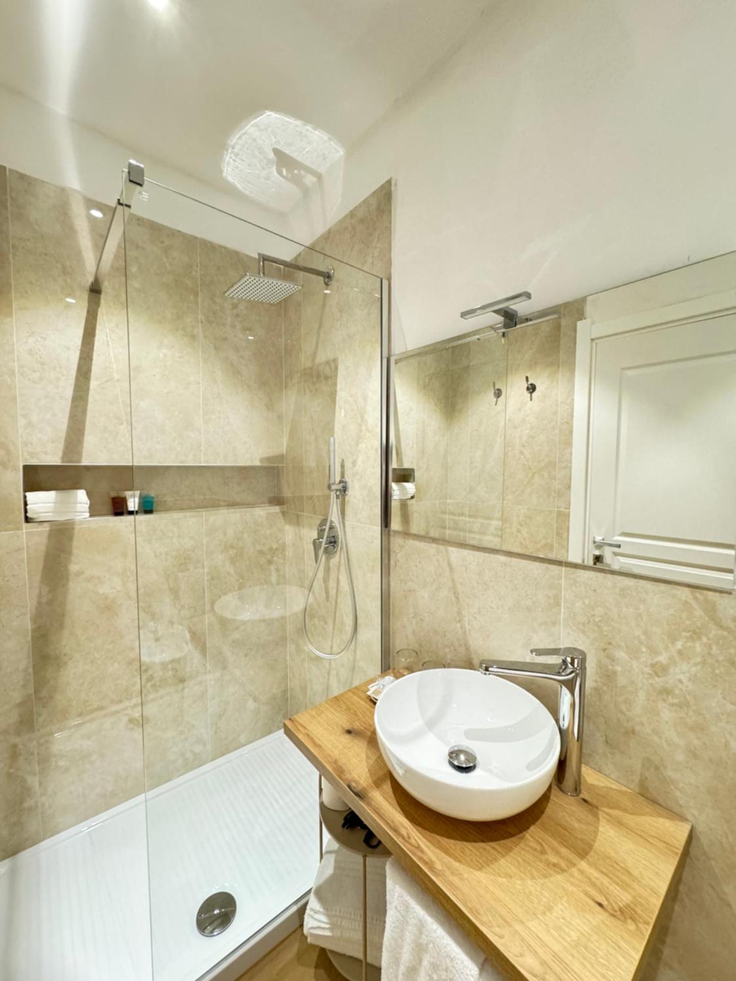 Feel Boutique Rooms Oristano Eksteriør billede
