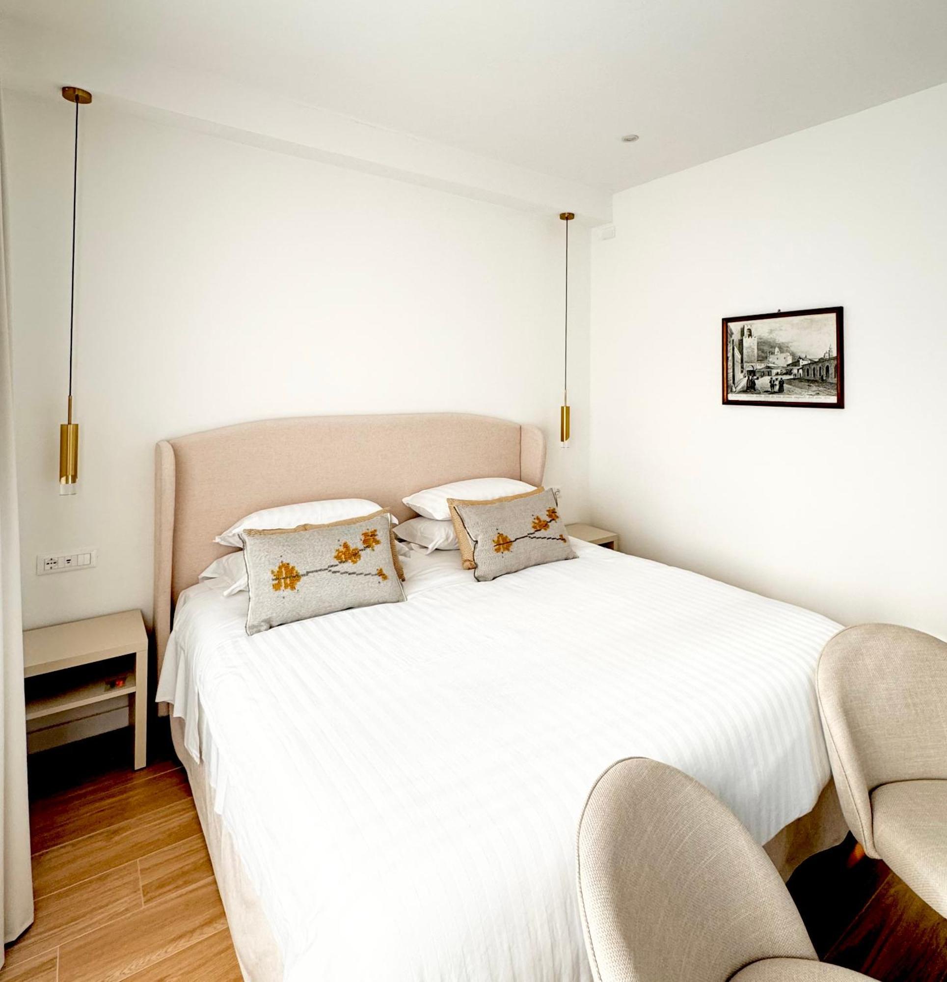 Feel Boutique Rooms Oristano Eksteriør billede